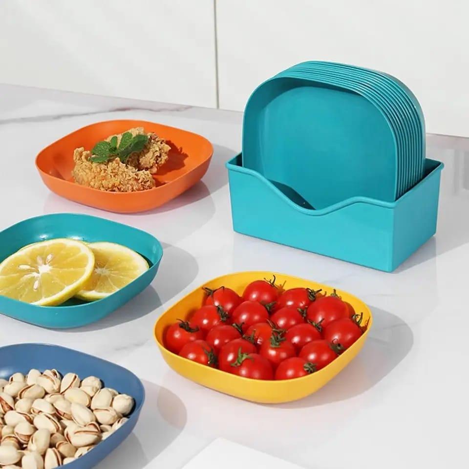 Vibrant Multicolor Plastic Square Plates set of 10pcs